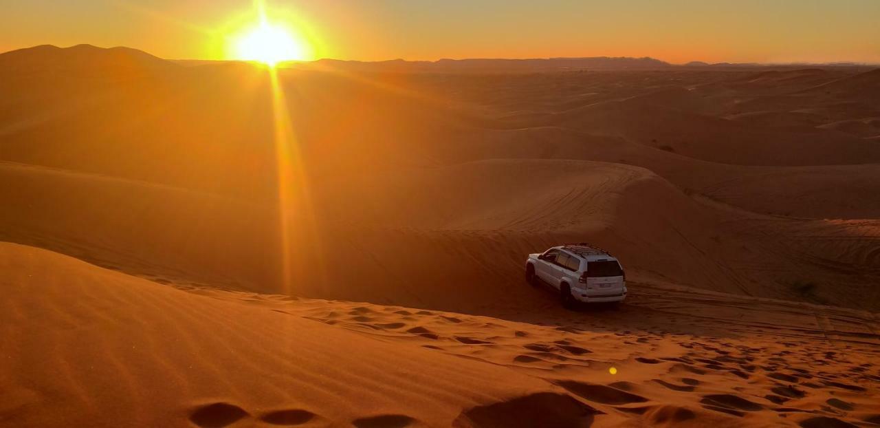 فندق Sahara Tours Luxury Camp مرزوكة المظهر الخارجي الصورة